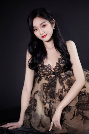 十万狂花入梦来