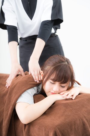 黄色网址免费在线播放